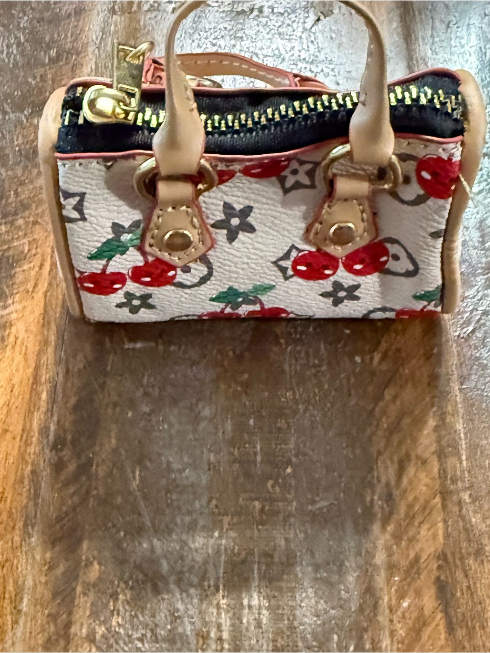 Cherry Print Mini Satchel Bag Charm Coin Pouch Crossbody Keychain White NWOT - Picture 2 of 5